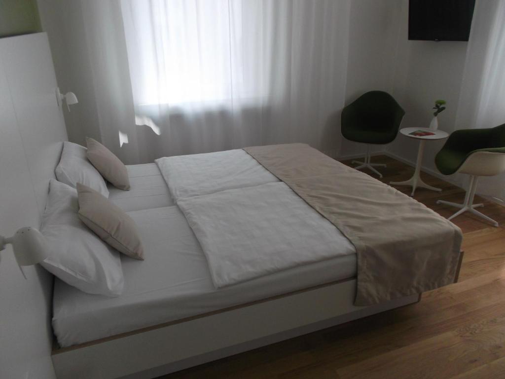 Art Ufer Guest house 3*